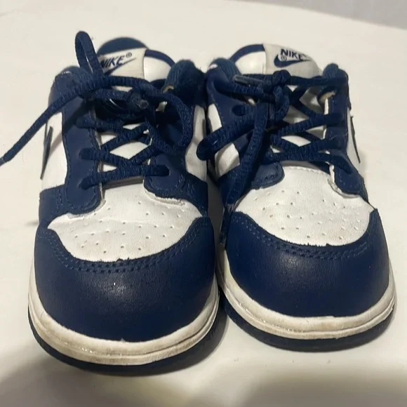 Nike Dunks - Picture 2 of 6